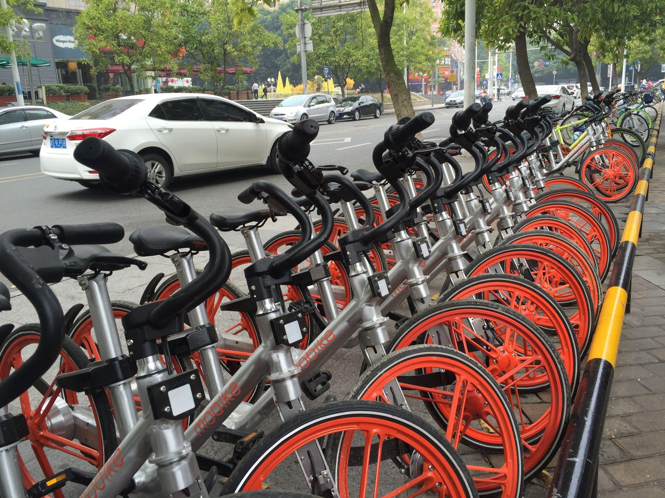 最新摩拜单车，城市出行革命的先锋